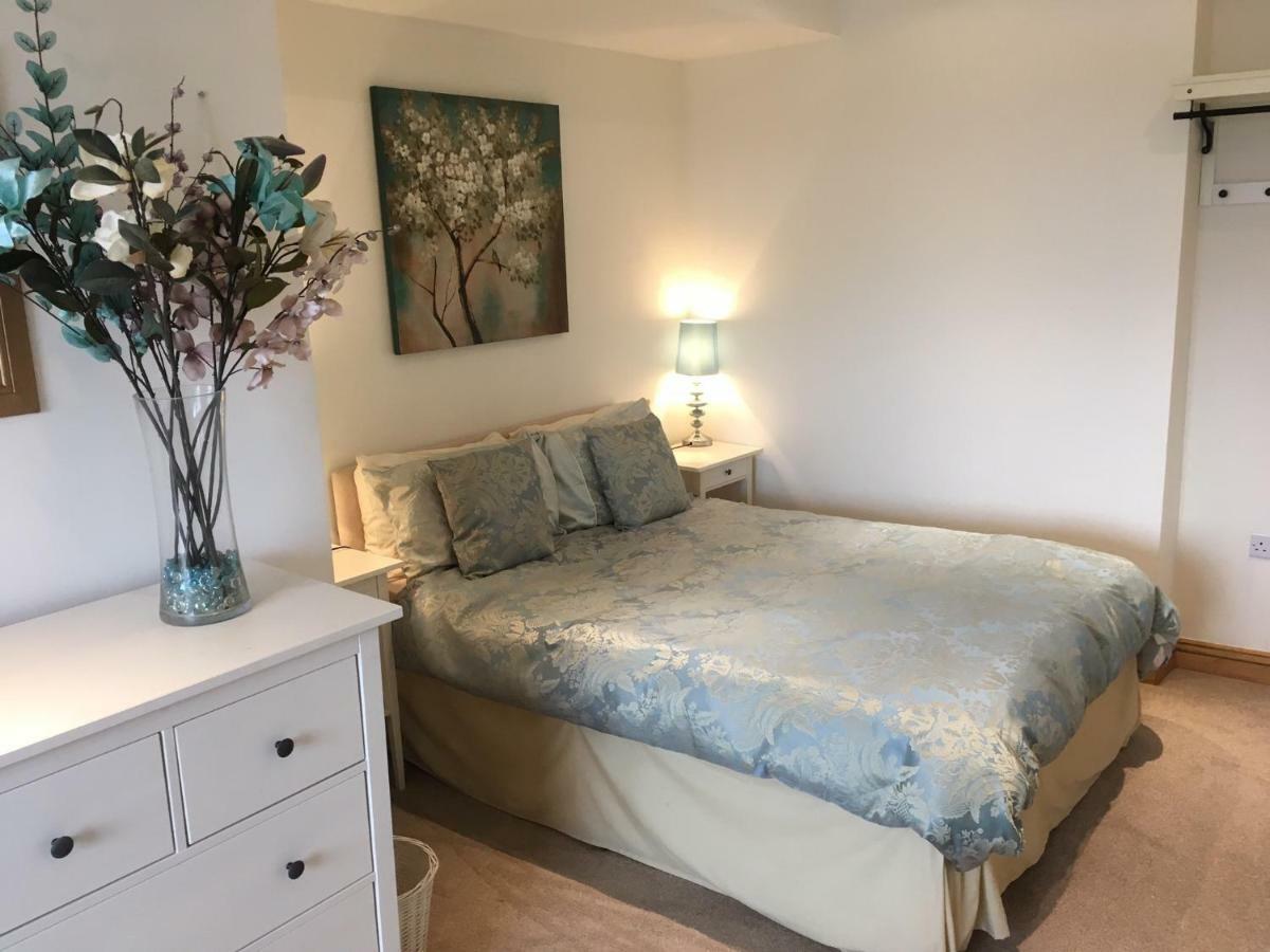 Crud Yr Awel Apartment Y Felinheli Kültér fotó